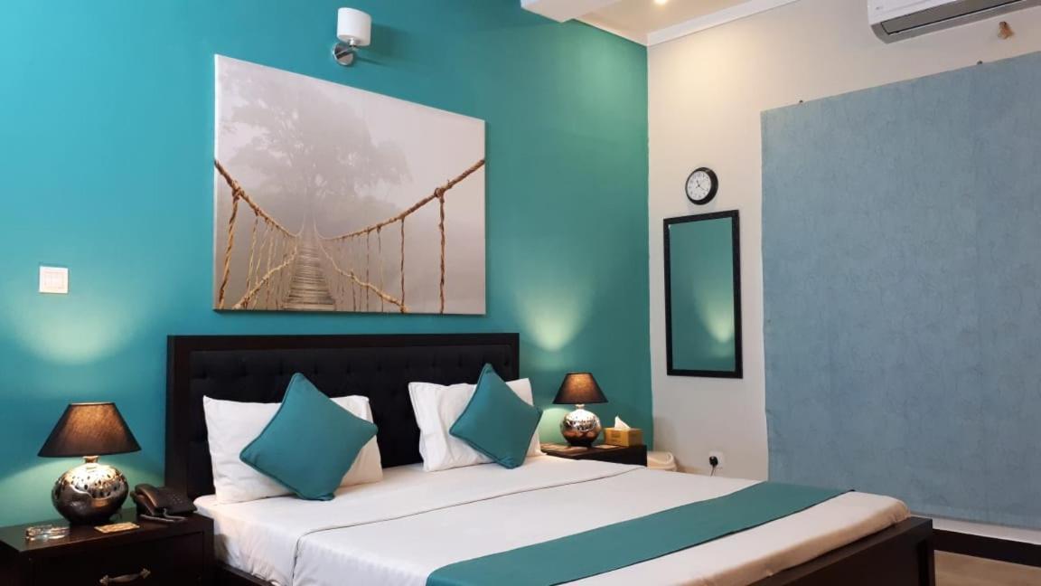 Le Grand Residence Islamabad Extérieur photo