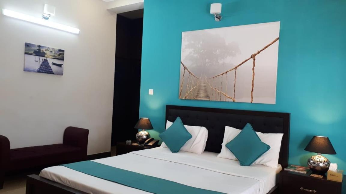 Le Grand Residence Islamabad Extérieur photo