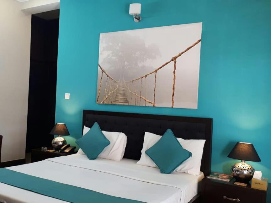 Le Grand Residence Islamabad Extérieur photo
